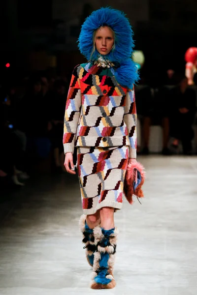 Look 23